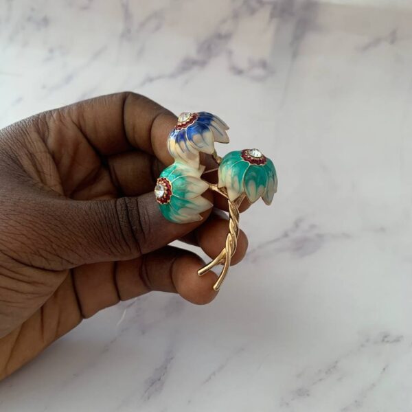 MULTI STONE BRANCH BROOCH