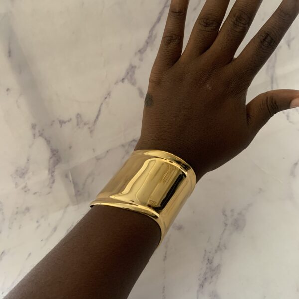 UPTOWN BANGLE GOLD