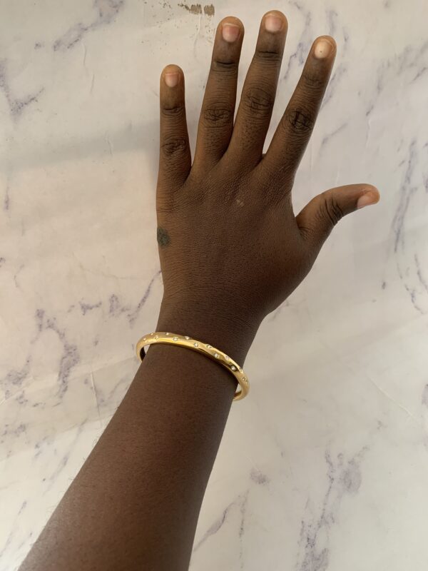 EXCLUSIVE BANGLE