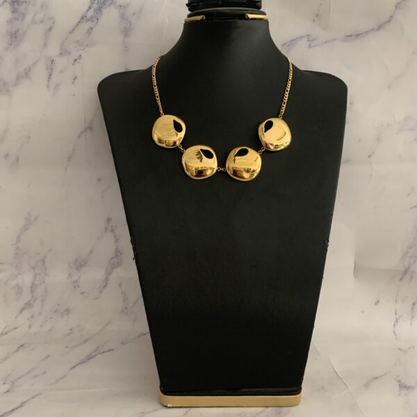 DISK GOLD NECKLACE