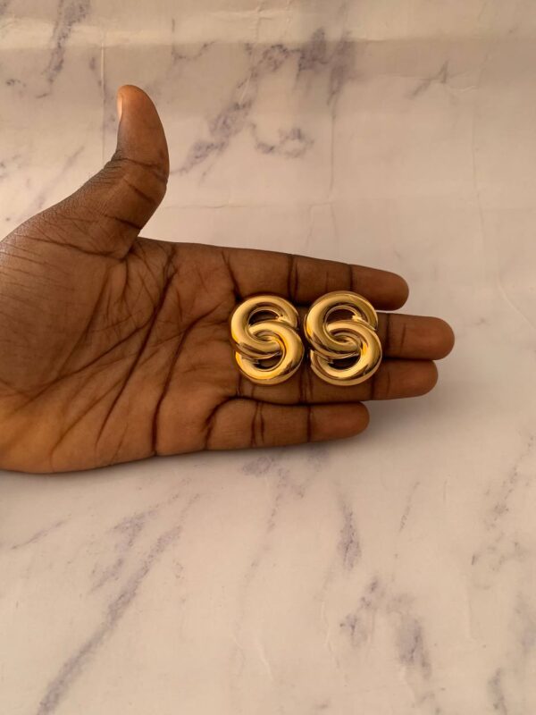 DOVE EARRING
