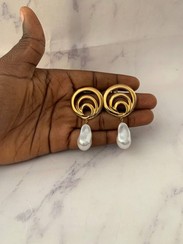 AREWA PEARL EARRING