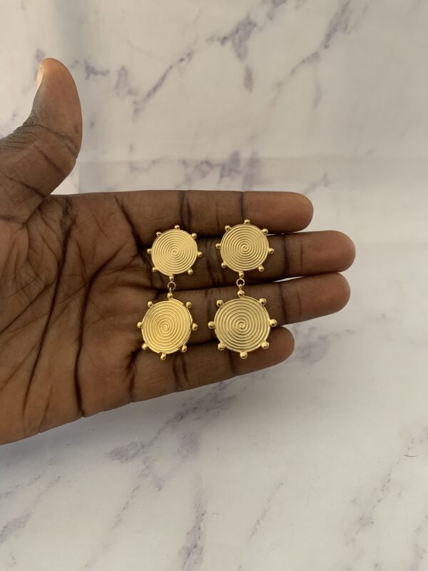 REMI DROP EARRING