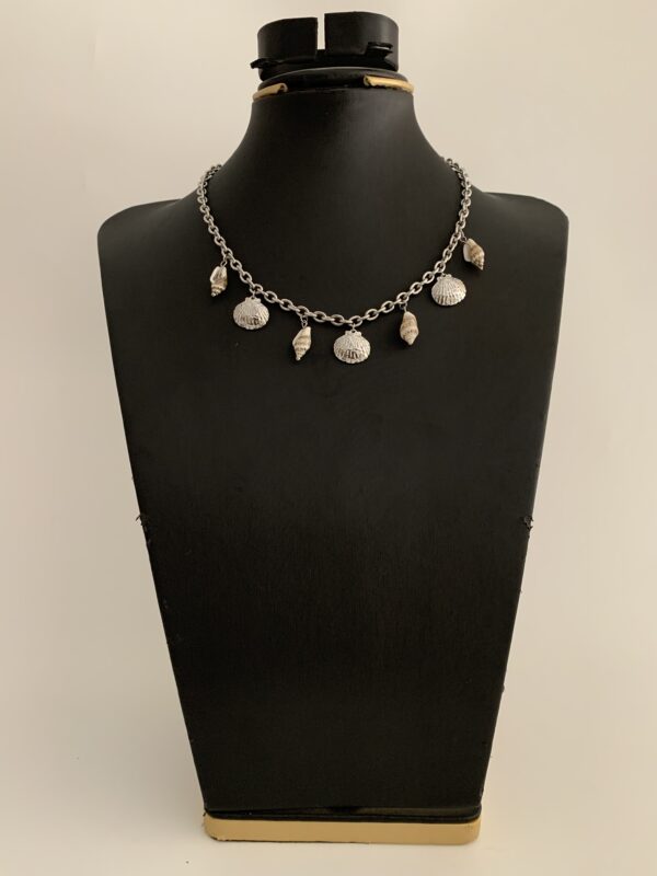 SEA SHELL NECKLACE SILVER