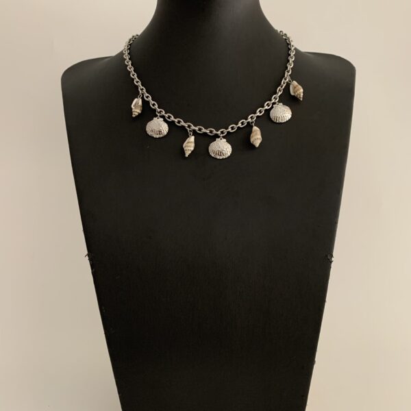 SEA SHELL NECKLACE SILVER