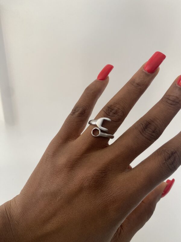 MATTE SILVER RING 8 - Image 2