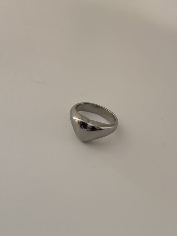 LAXY SILVER RING 8