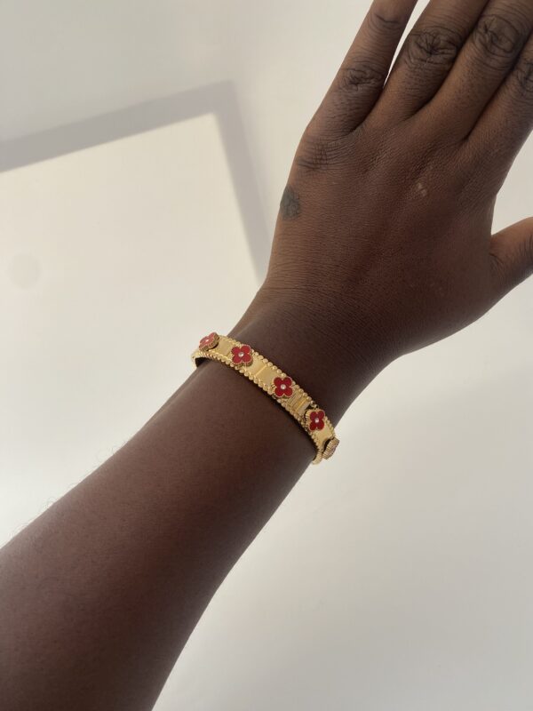 CLOVE BANGLE RED
