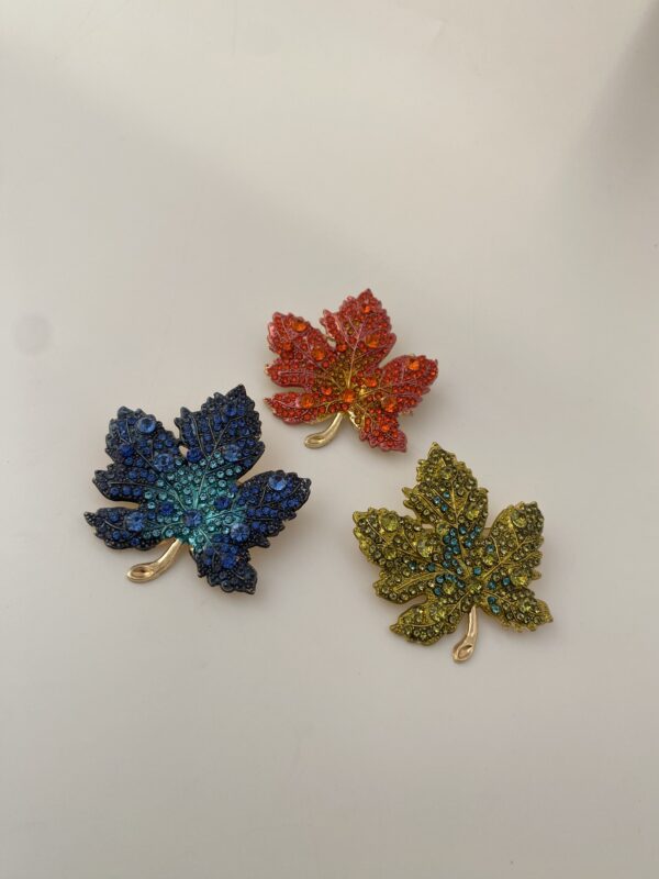 MAPPLE GREEN BROOCH - Image 2