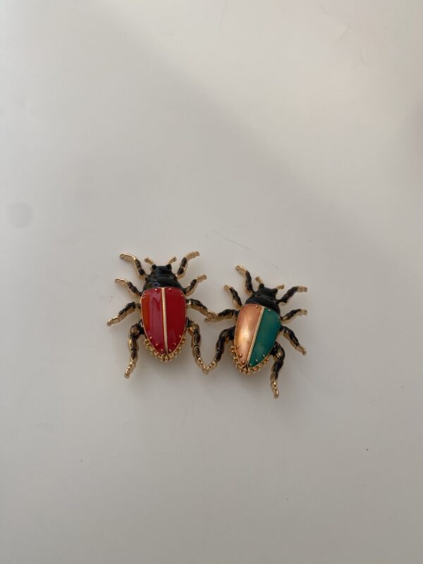 BUG RED BROOCH - Image 2
