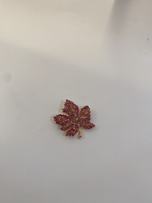 ROSE MAPPLE PINK BROOCH - Image 2