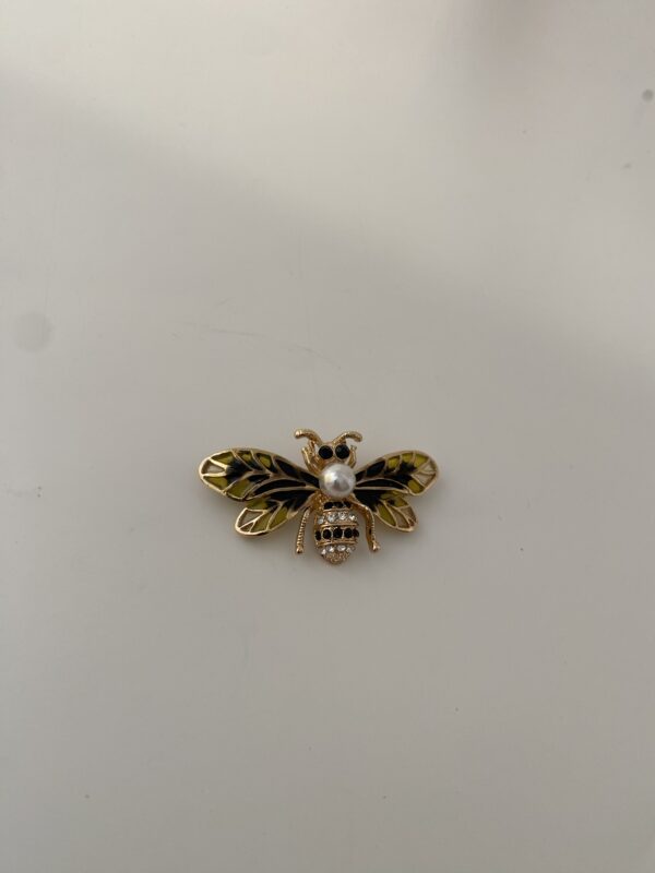 FLY BROOCH - Image 2