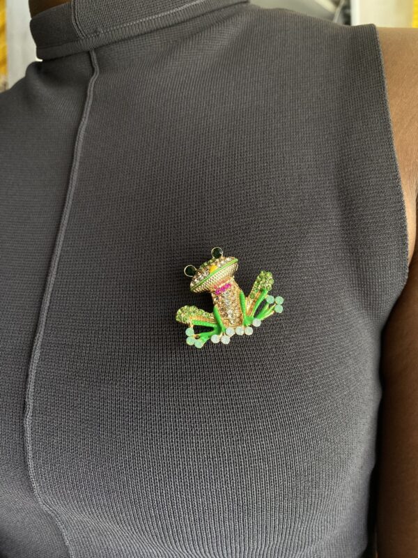 FROG BROOCH