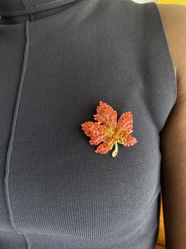 MAPPLE ORANGE BROOCH