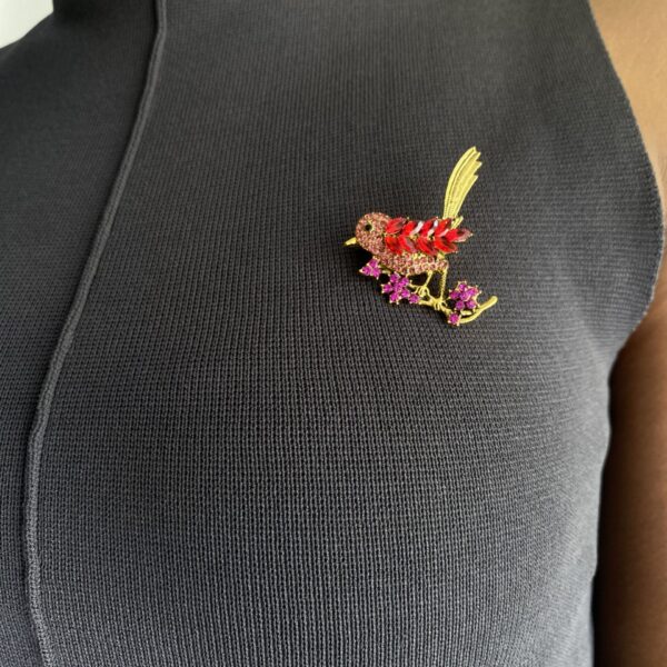 PARROT PINK BROOCH