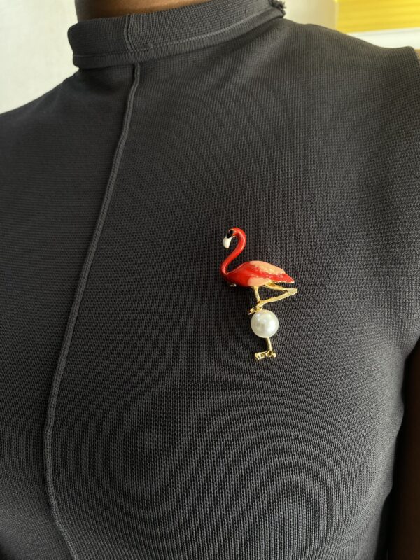 FLAMIGO RED BROOCH