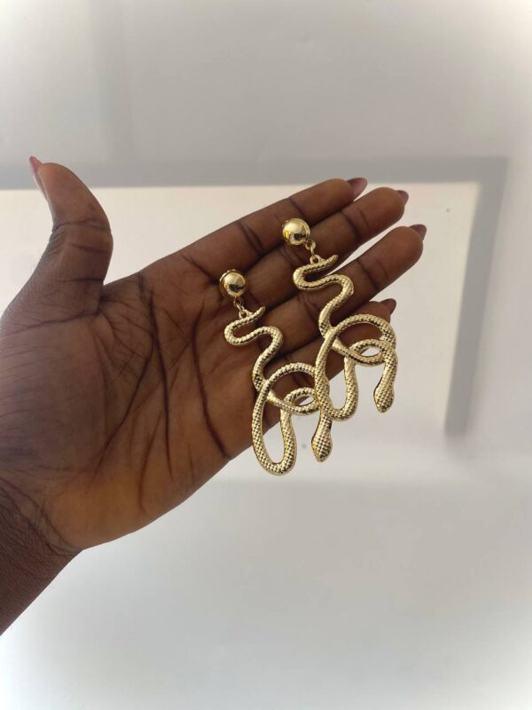 ALLURE EARRING