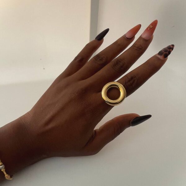 ASAM GOLD RING SIZE 10