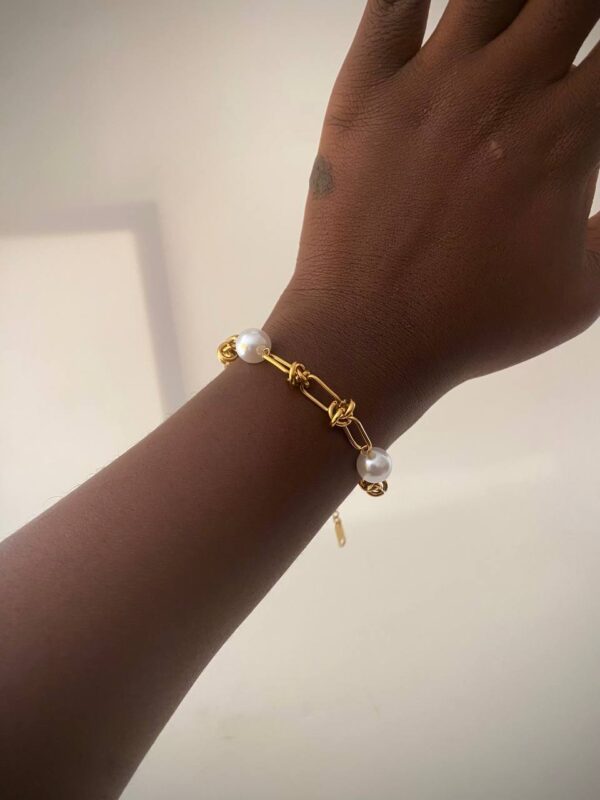 CAIRO PEARL BRACELET