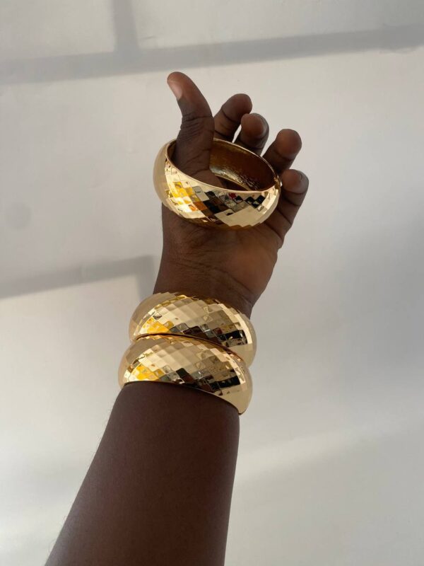 SMALL CHUNKY DAZZLE BANGLE