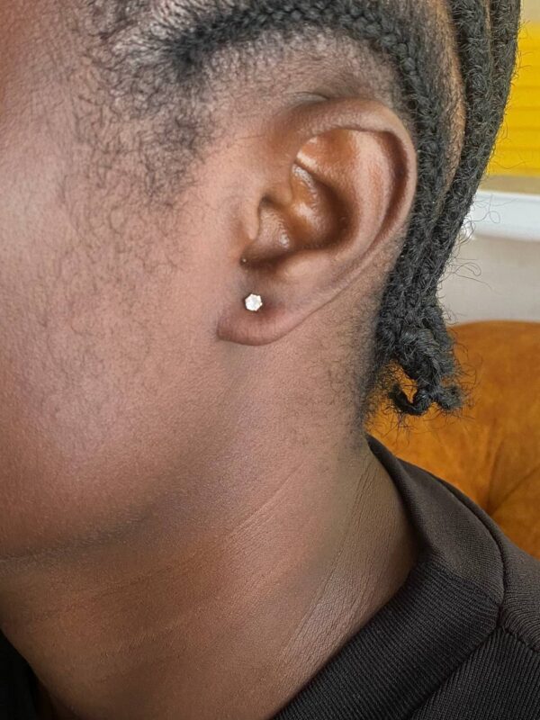 STONE STUD - Image 2