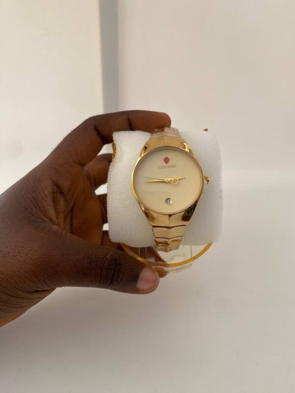WATCH 107