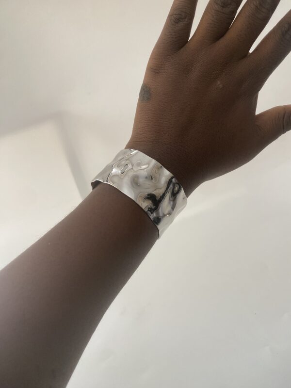 RUFF CUFF SILVER