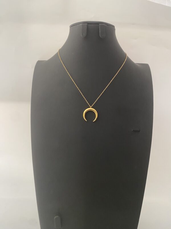 MAXI ARC NECKLACE