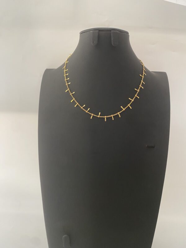 ARORA NECKLACE