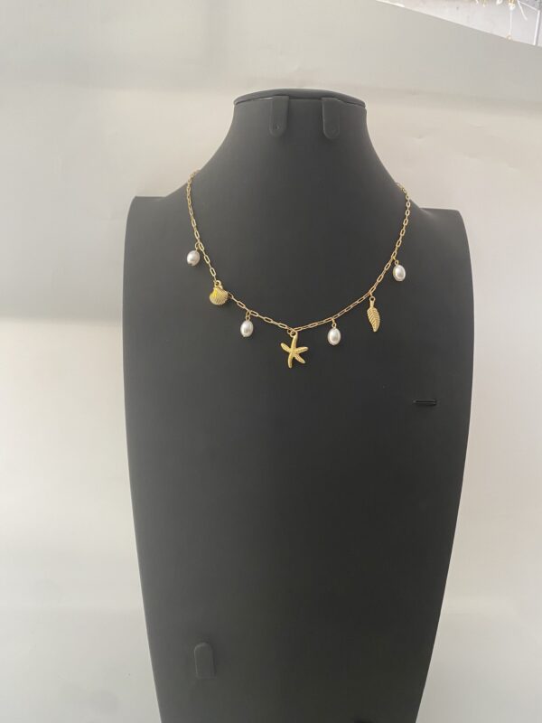 BLOOM NECKLACE