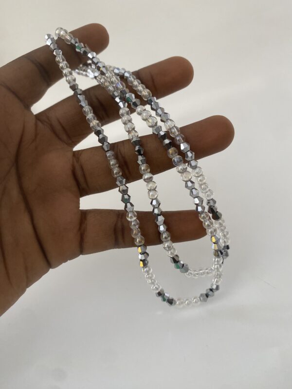 WHITE ND SILVER SARAFINA WAISTBEAD