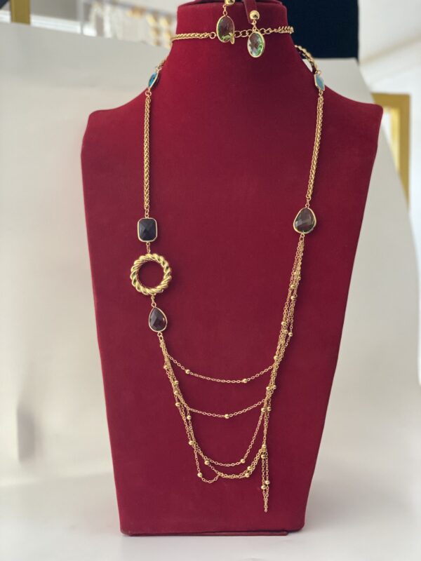 CIRCLE SHIRT NECKLACE