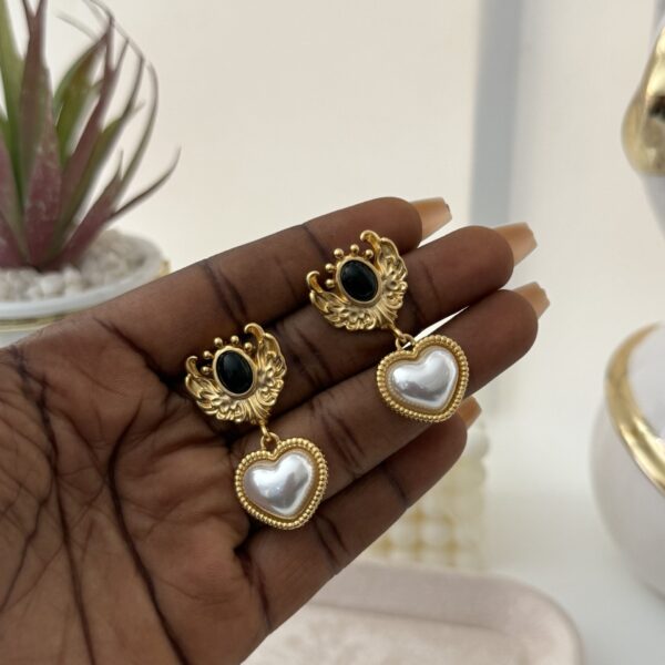 BLACK JADE PEARL EARRING