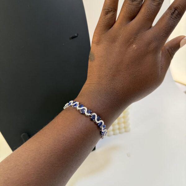 BOO BLUE BRACLET