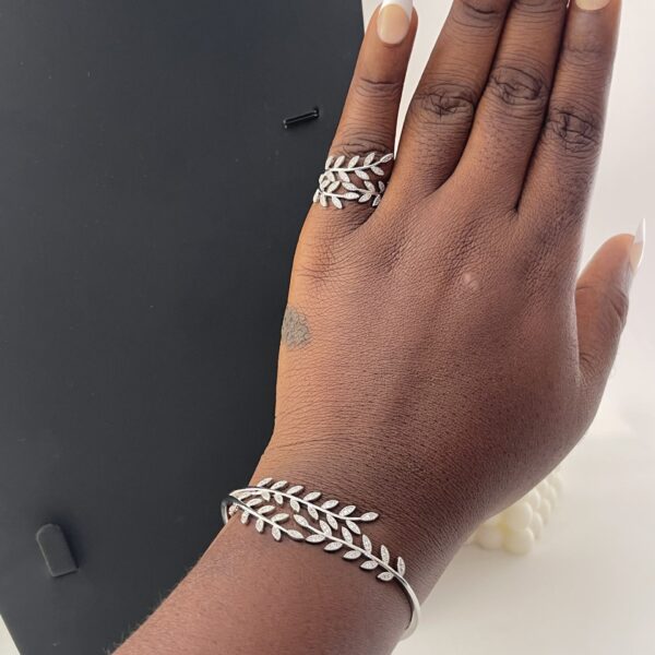 ARROW BANGLE AND RING SILVER