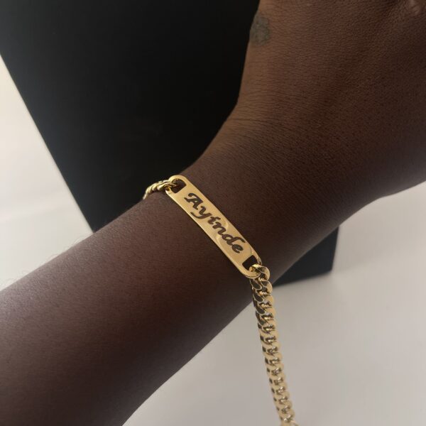 ENGRAVE SILVER MINI CUBAN BRACELET