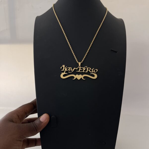 STYLED NECKLACE