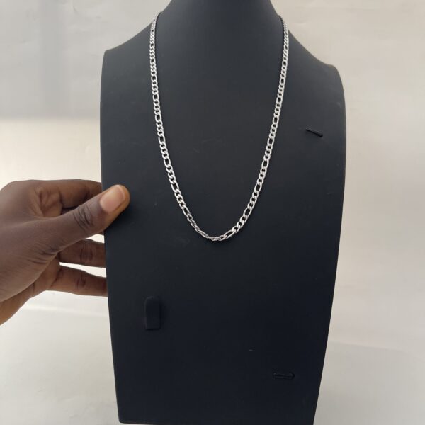 ENGRAVE SILVER FIGARO NECKLACE