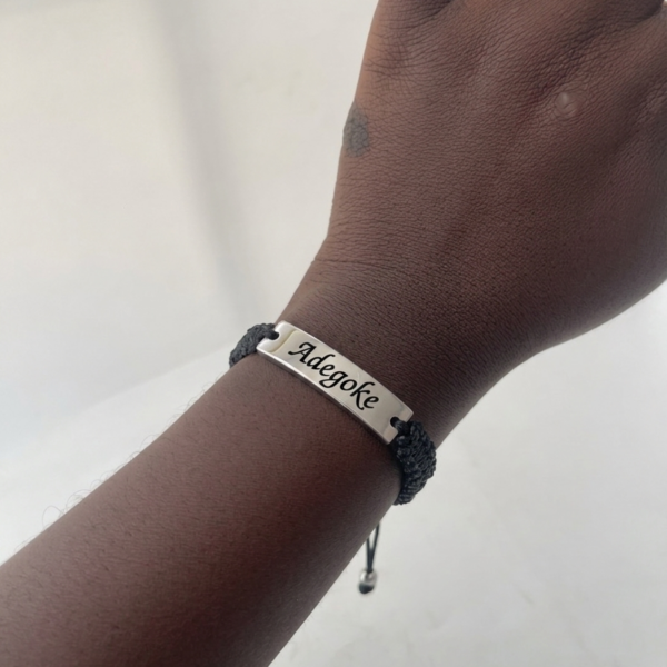 ENGRAVE BLACK AND SLIVER ADJUSTABLE BRACELET